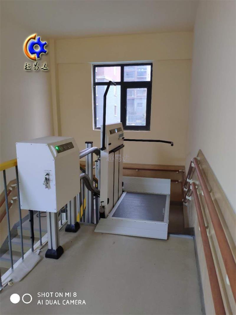 殘疾人升降平臺(tái) 殘疾人升降平臺(tái)